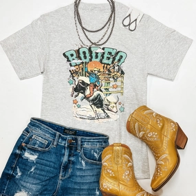 River Flow Shape Hug Rodeo Western Short Sleeve Graphic Tee in Heather Grey
