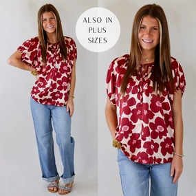 Counting Kisses Short Sleeve Floral Top with Keyhole in Maroon UVProtection OdorResistant