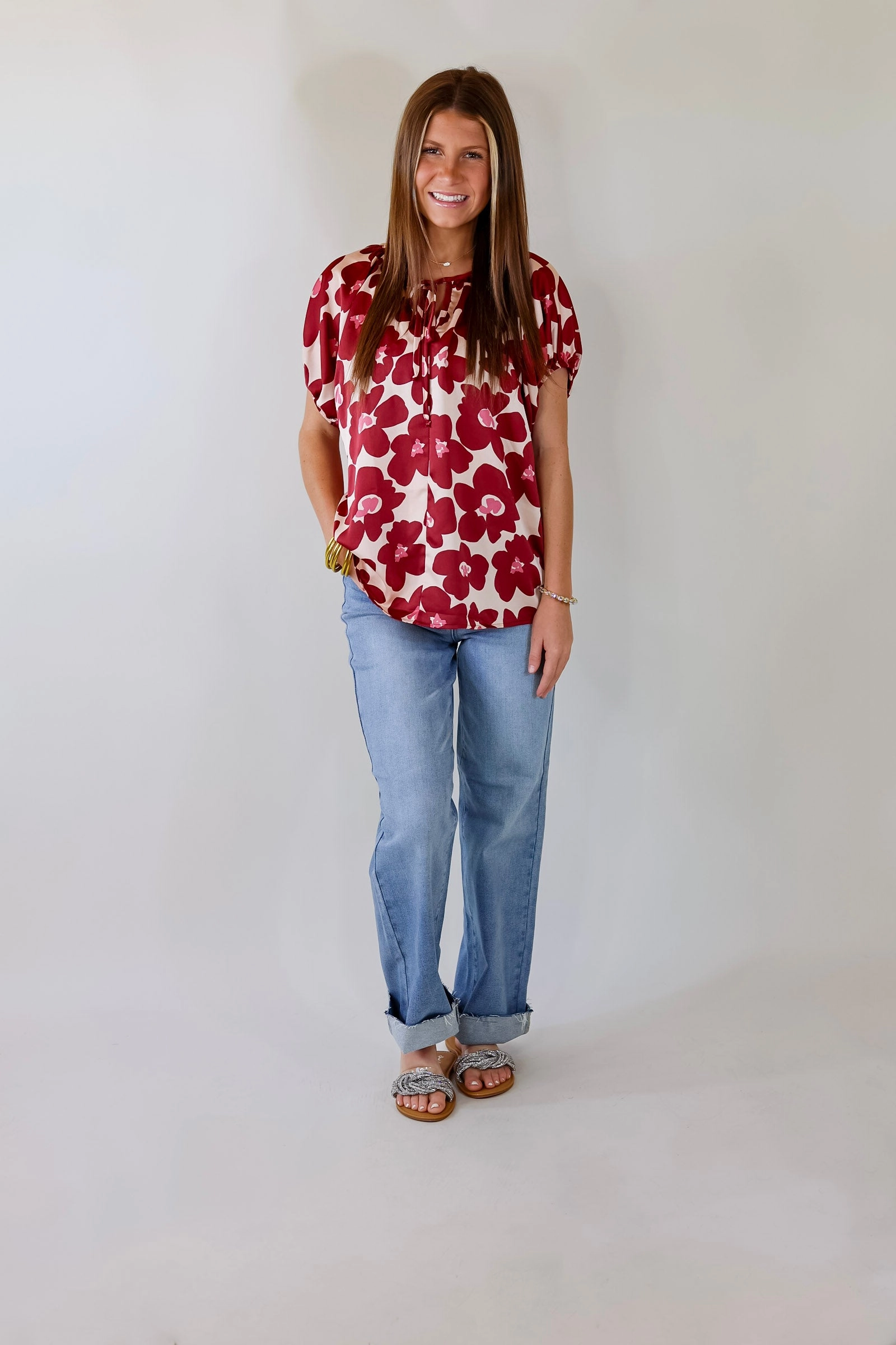 Multi-Purpose Wear Counting Kisses Short Sleeve Floral Top with Keyhole in Maroon