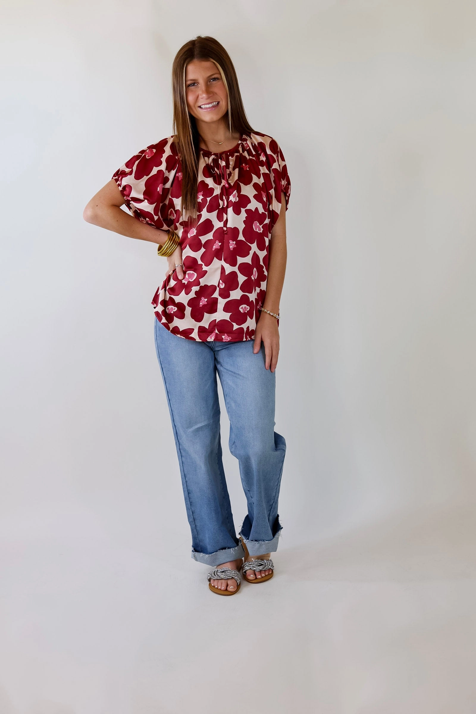Athletic Wear NonSlipTrims Counting Kisses Short Sleeve Floral Top with Keyhole in Maroon