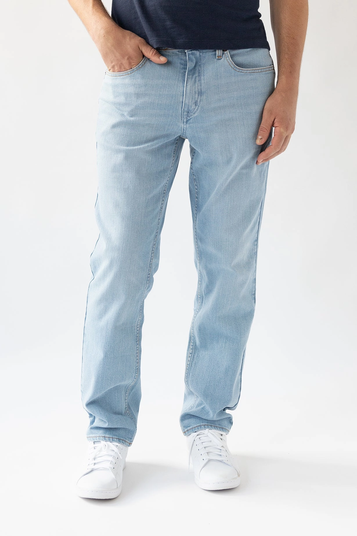 LightweightDesign Comfortable Layering Slim Straight Jean - Biscoe