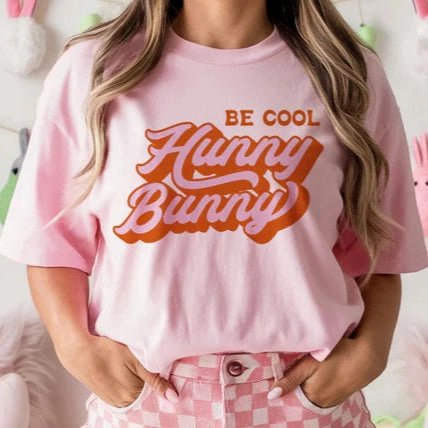 Cozy Design Online Exclusive | Be Cool Hunny Bunny Graphic Tee in Light Pink