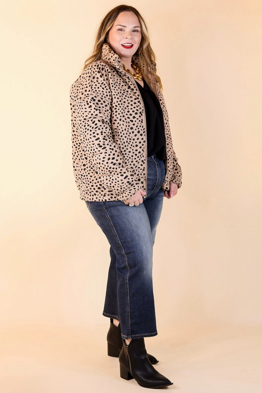 Snowy Sundays Dotted Zip Up Puffer Jacket in Taupe Quick Wear Fit