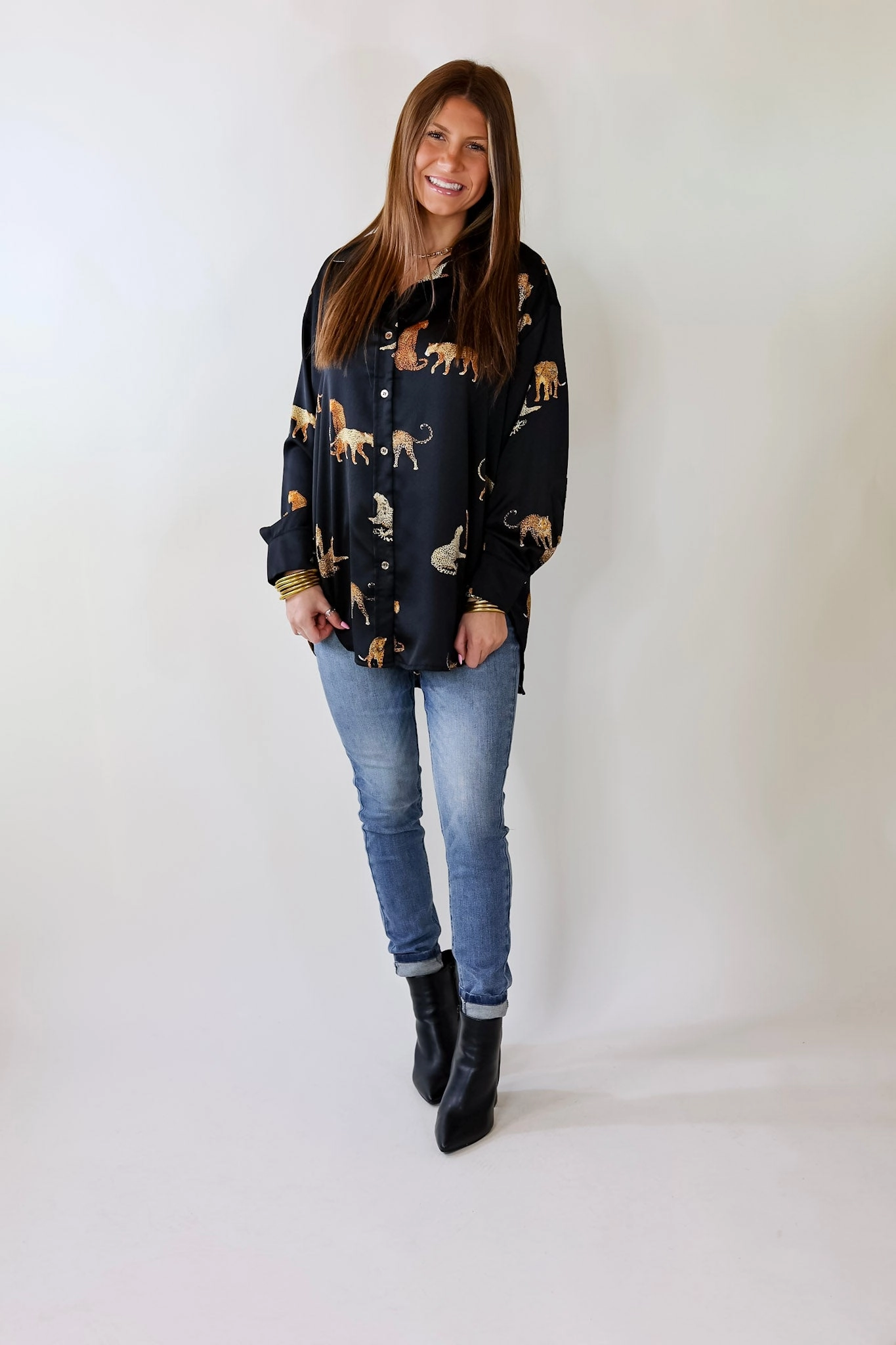 Tell Me Something Good Cheetah Print Long Sleeve Button Up Top in Black Casual Design