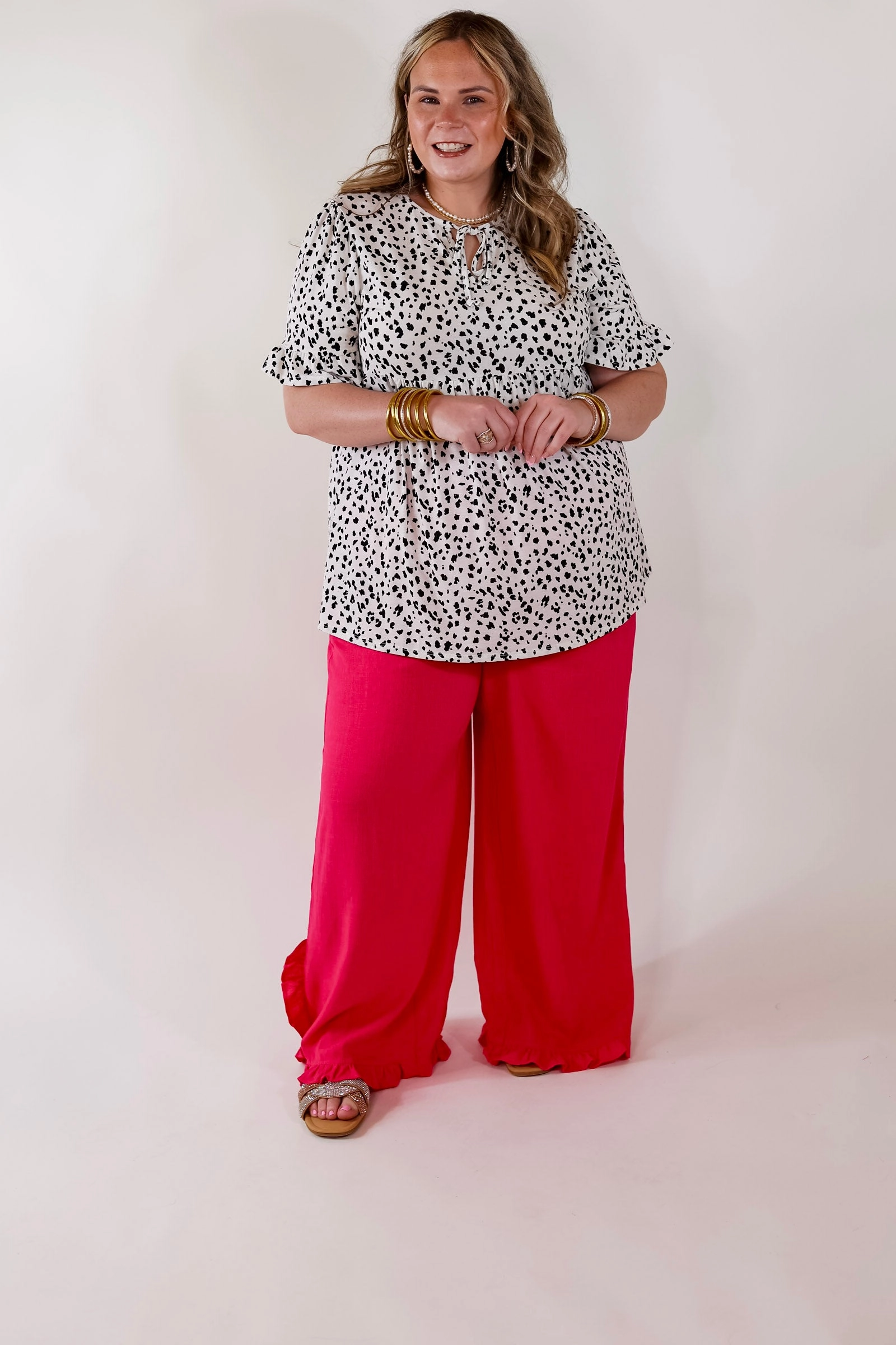 OdorResistant Material Utility Mode Waiting For A Sign Cheetah Print Babydoll Top with Keyhole and Tie Neckline in Ivory