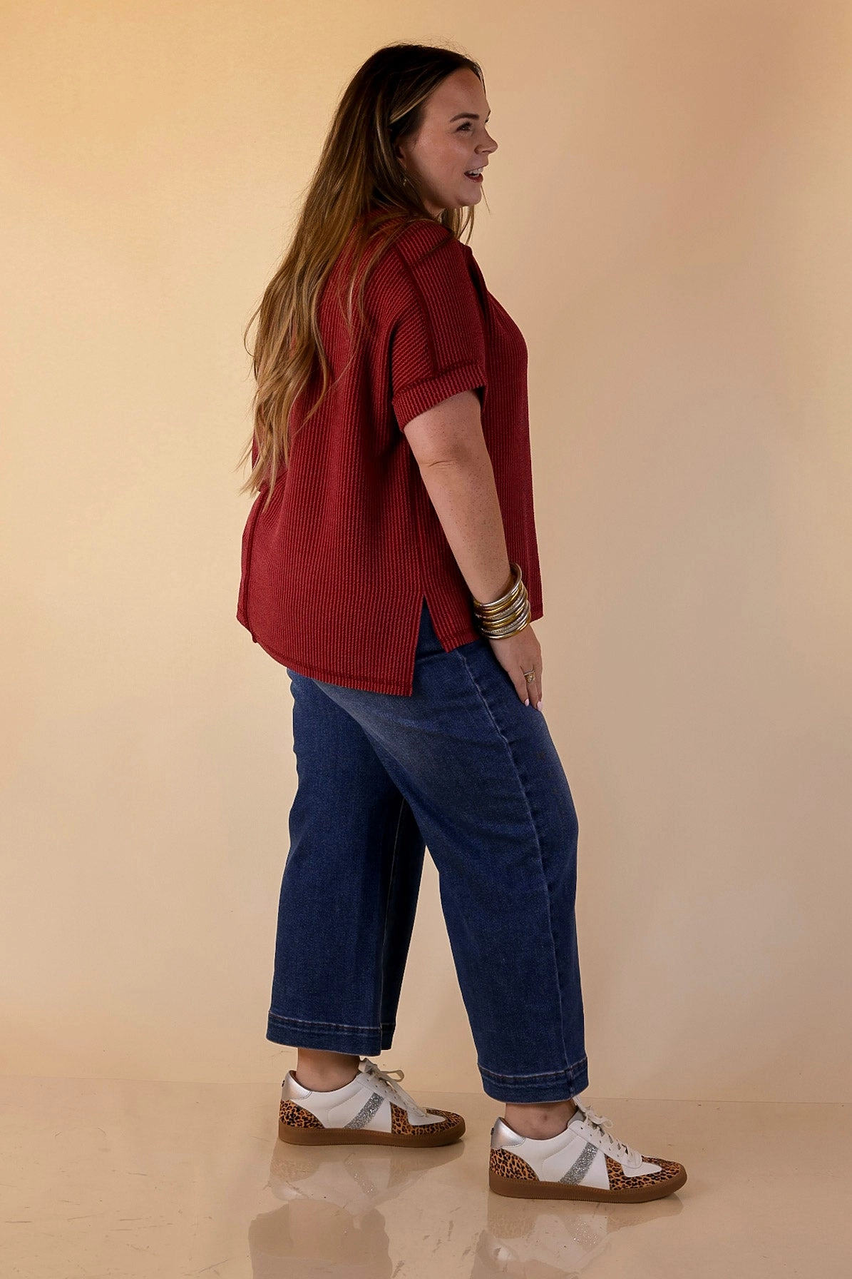 Daily Perfection Scoop Neck Short Sleeve Ribbed Top in Maroon Active Wear Military Inspired