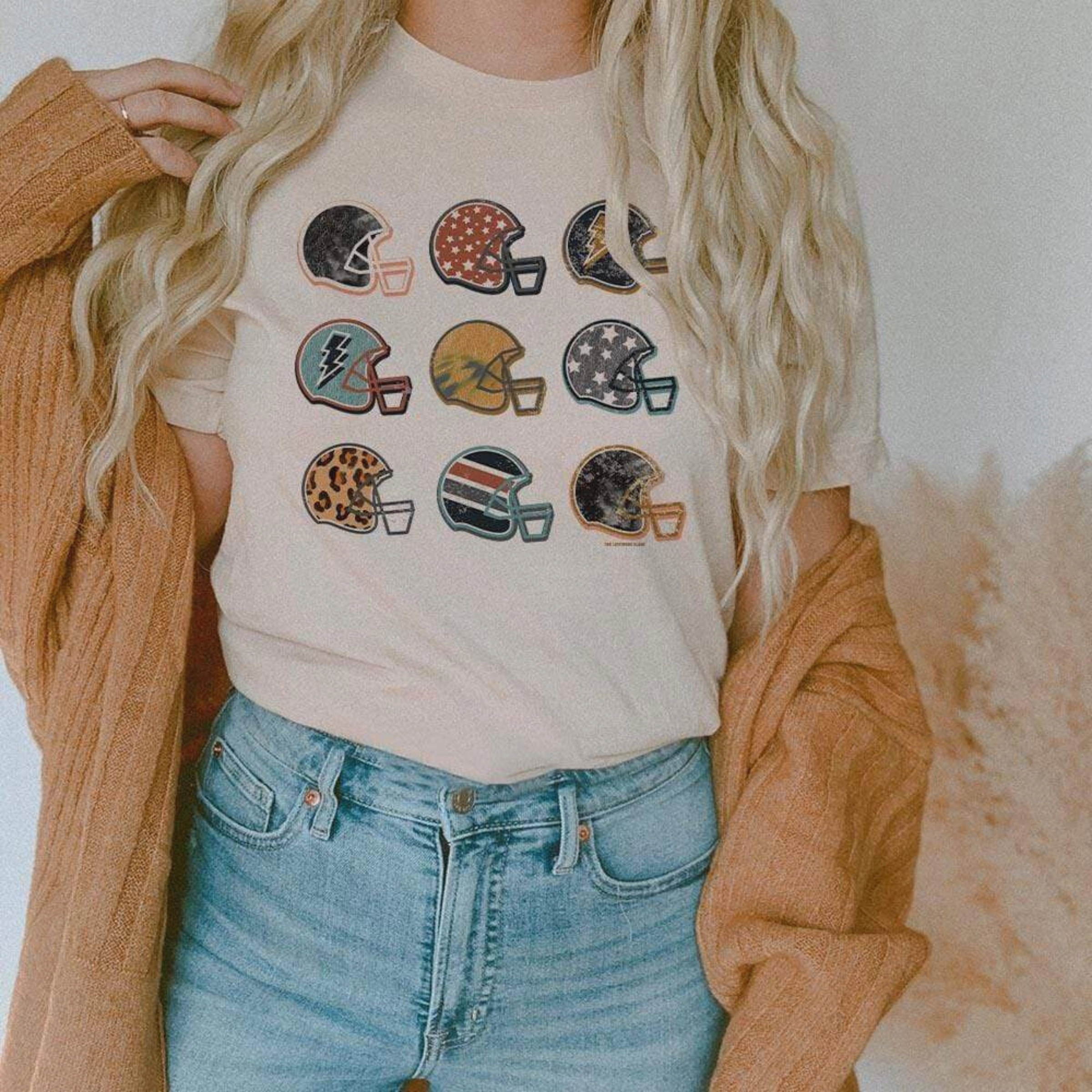 Casual Trend Online Exclusive | Multi Football Helmet Graphic Tee in Cream
