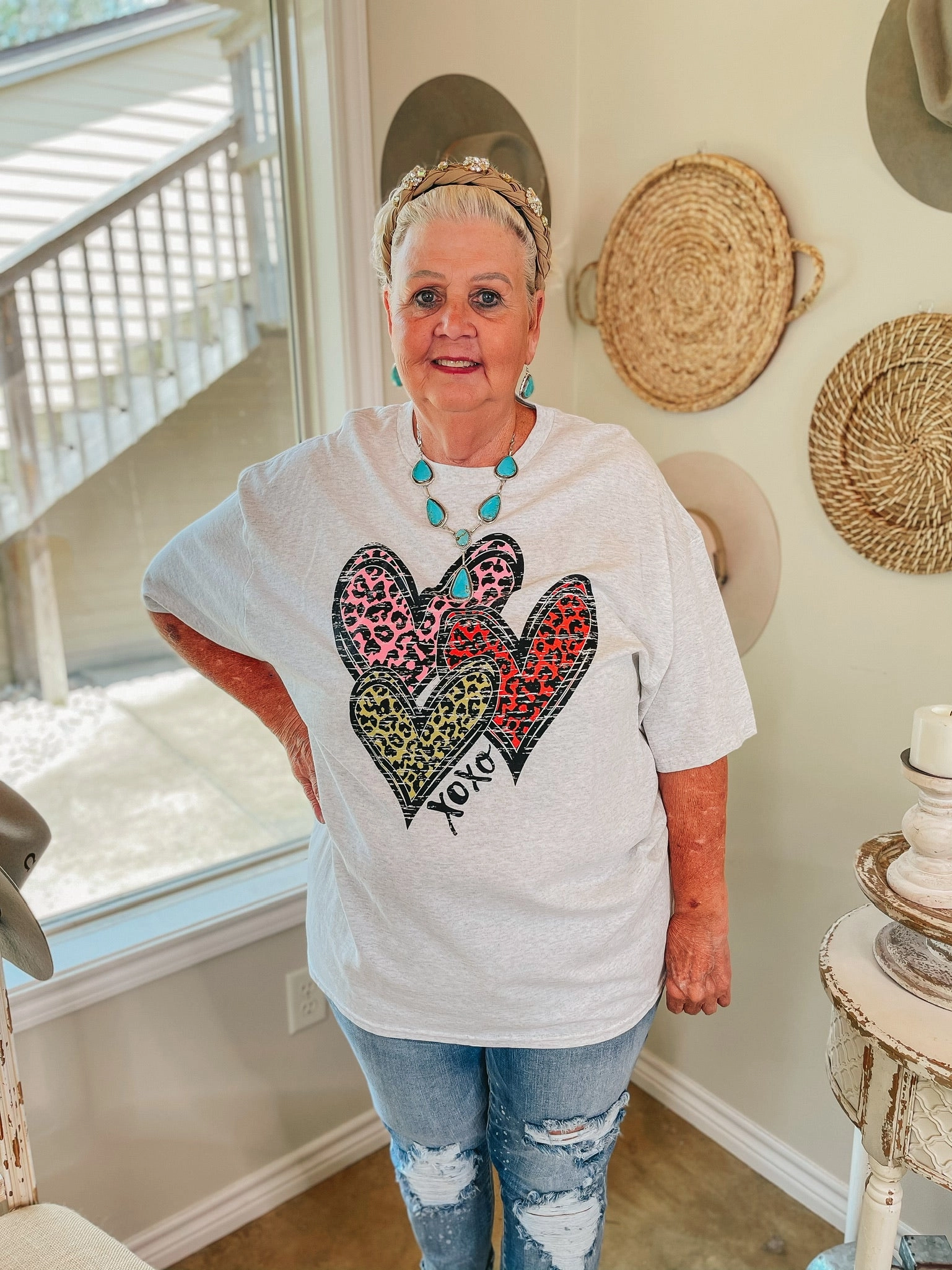 Smooth Flatlock Stitching Non Iron Finish Wild Hearts Leopard Multi Graphic Tee in Heather Grey